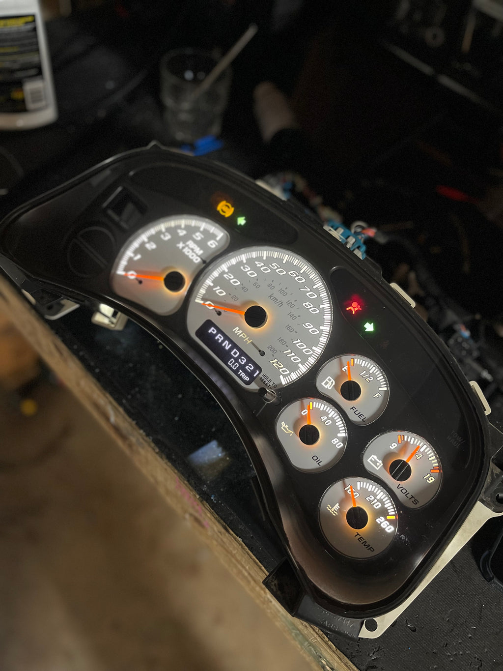 1999–2002 Silverado / Sierra White SS 120 MPH Gauge Cluster – White LEDs + White Glow Needles | Plug & Play Rebuild
