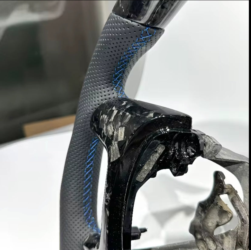 Custom Carbon Fiber Steering Wheel – Chevrolet Silverado
