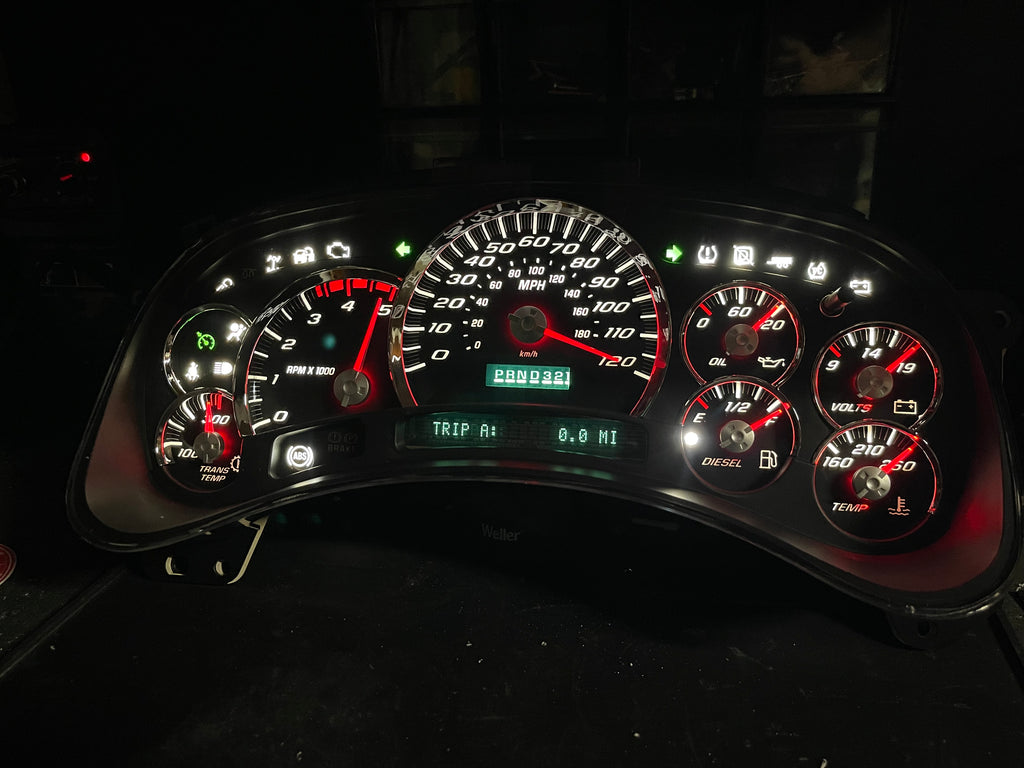 Duramax GMT800 Gauge Cluster – Black SS Overlay | 2003–2006 Silverado 2500HD/3500HD