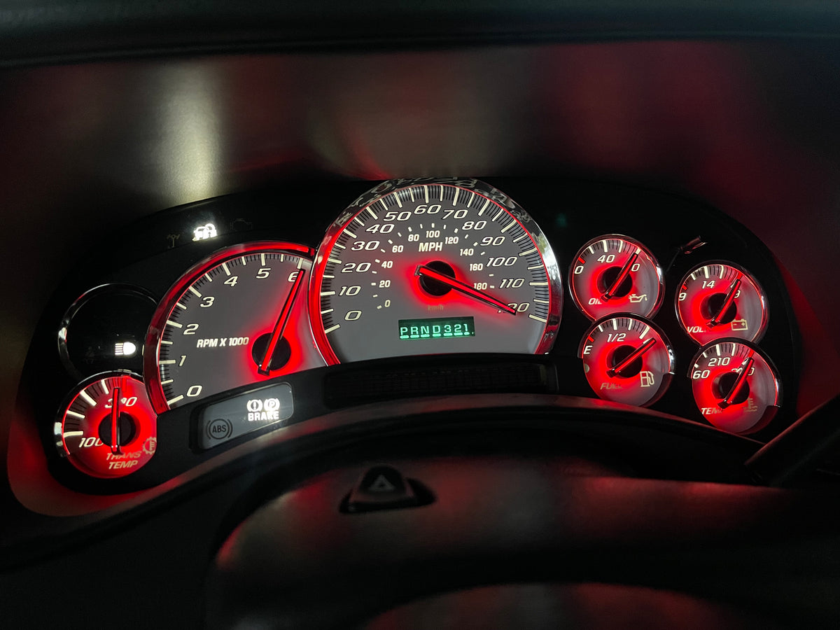 White Overlay SS Performance Cluster with Red LEDs – Plug & Play Rebuilt 03-07 | Platinum Needles / Chrome Bezel