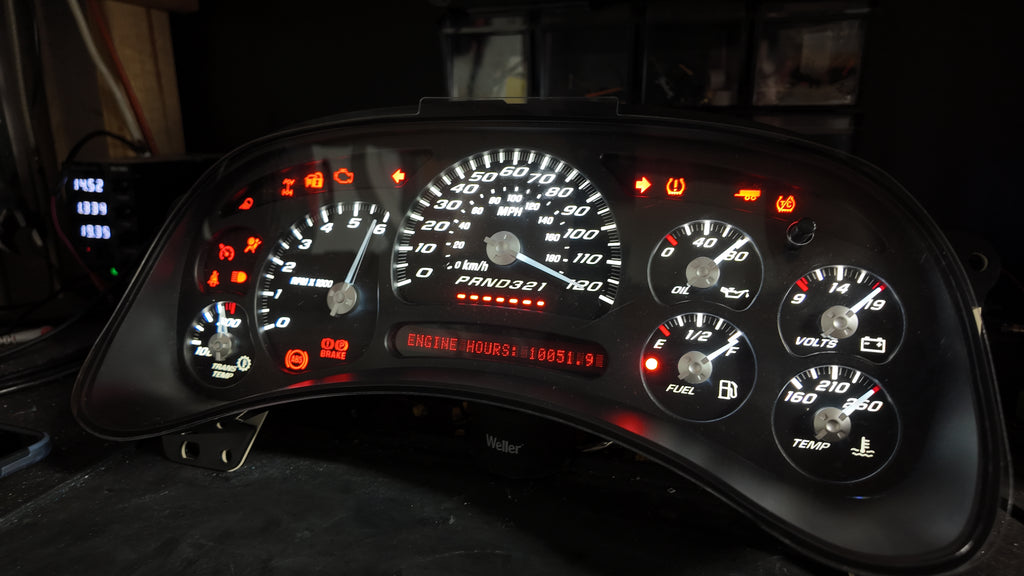Black Super Sport (SS) Style Gauge Cluster – 2003–2007 GM GMT800