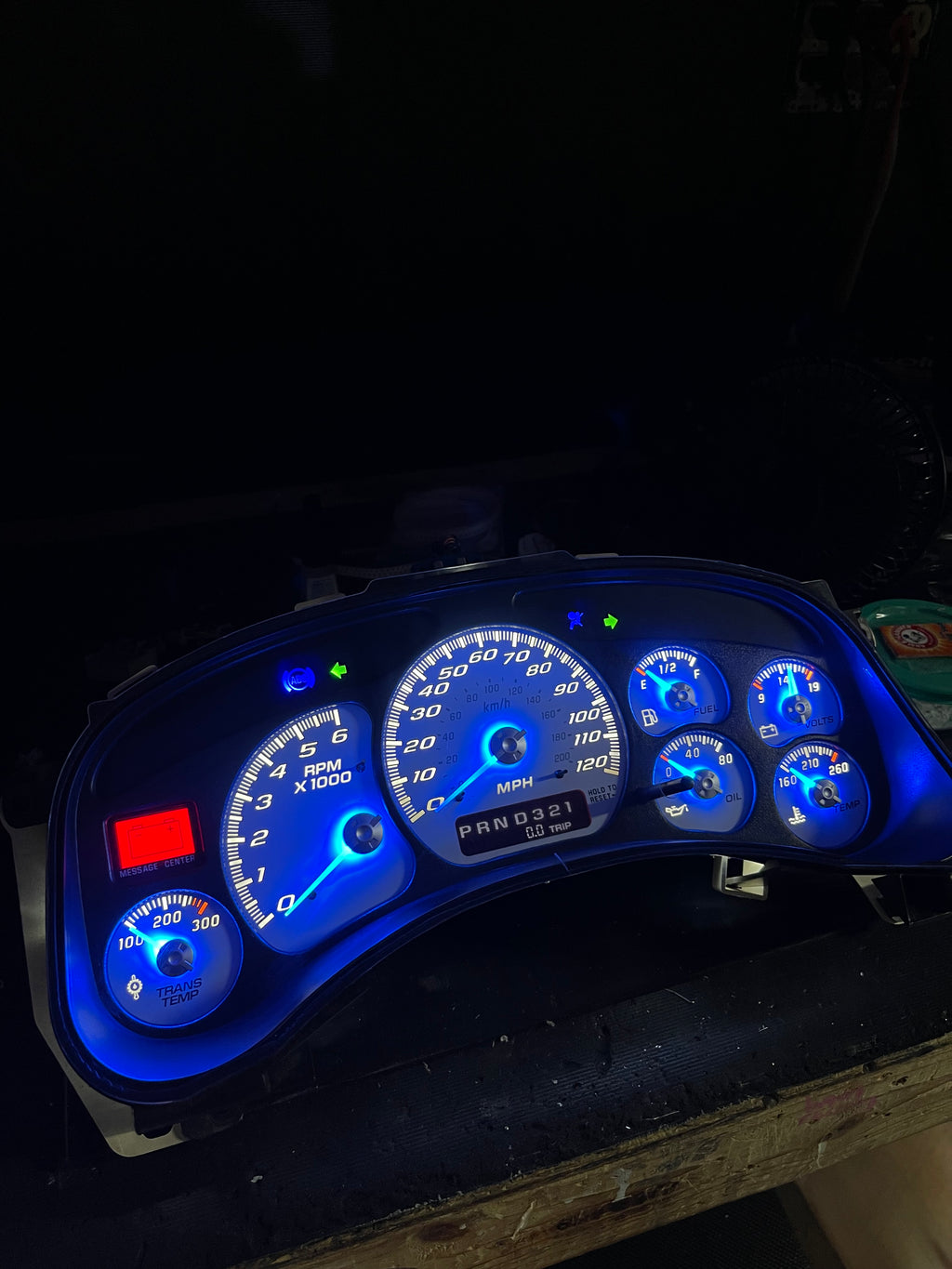 1999–2002 Silverado / Sierra White SS 120 MPH Gauge Cluster – Blue LEDs + Blue Glow Needles | Plug & Play Rebuild (Working Trans Temp)