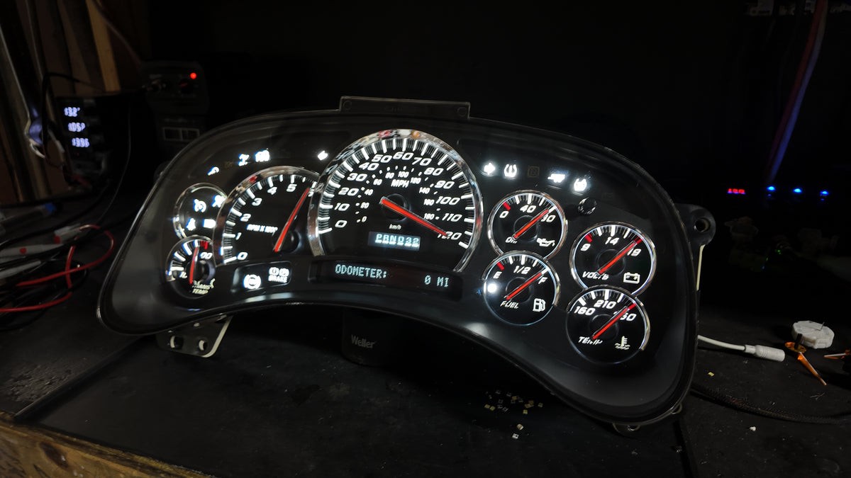 2003–2007 GM Custom Cluster – US Speedo SS Black Edition (Platinum Needles / Chrome Bezel)
