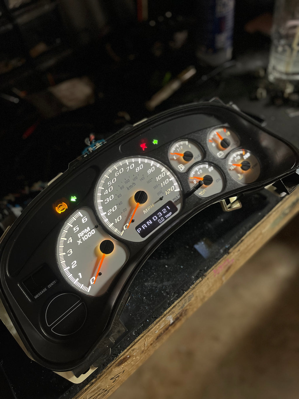 1999–2002 Silverado / Sierra White SS 120 MPH Gauge Cluster – White LEDs + White Glow Needles | Plug & Play Rebuild