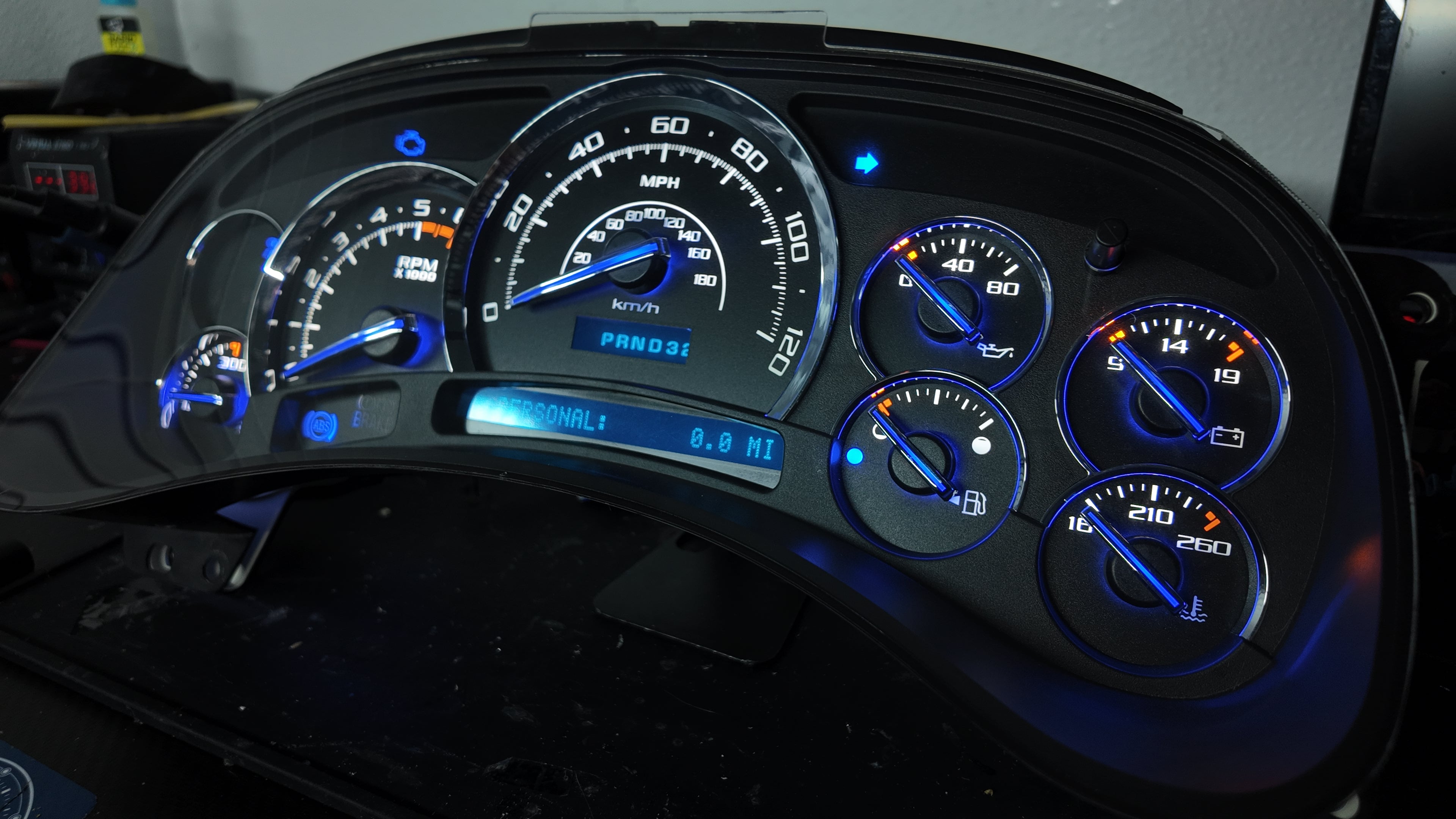 ⭐ 03–07 Cadillac Escalade Platinum Gauge Cluster | Premium White LED Upgrade ⭐