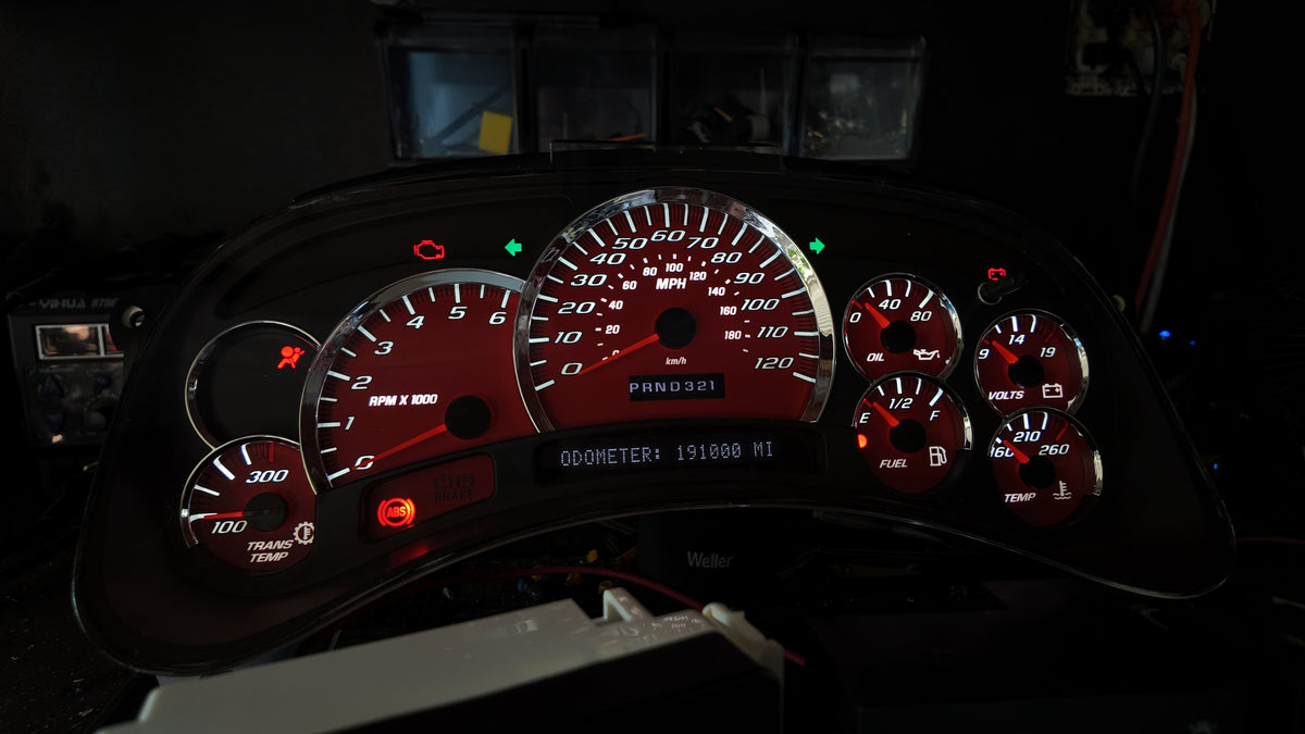 Red Super Sport (SS) Style Gauge Cluster Combo – 2003–2007 GM GMT800