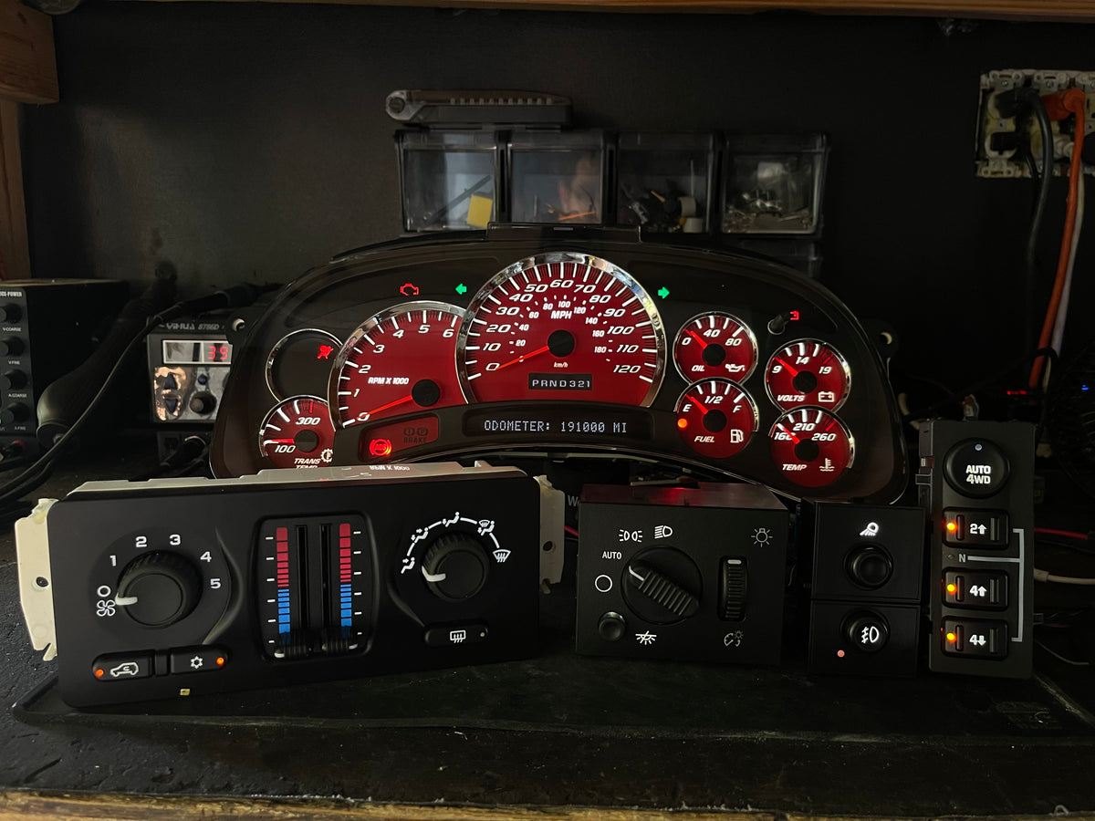 Red Super Sport (SS) Style Gauge Cluster Combo – 2003–2007 GM GMT800