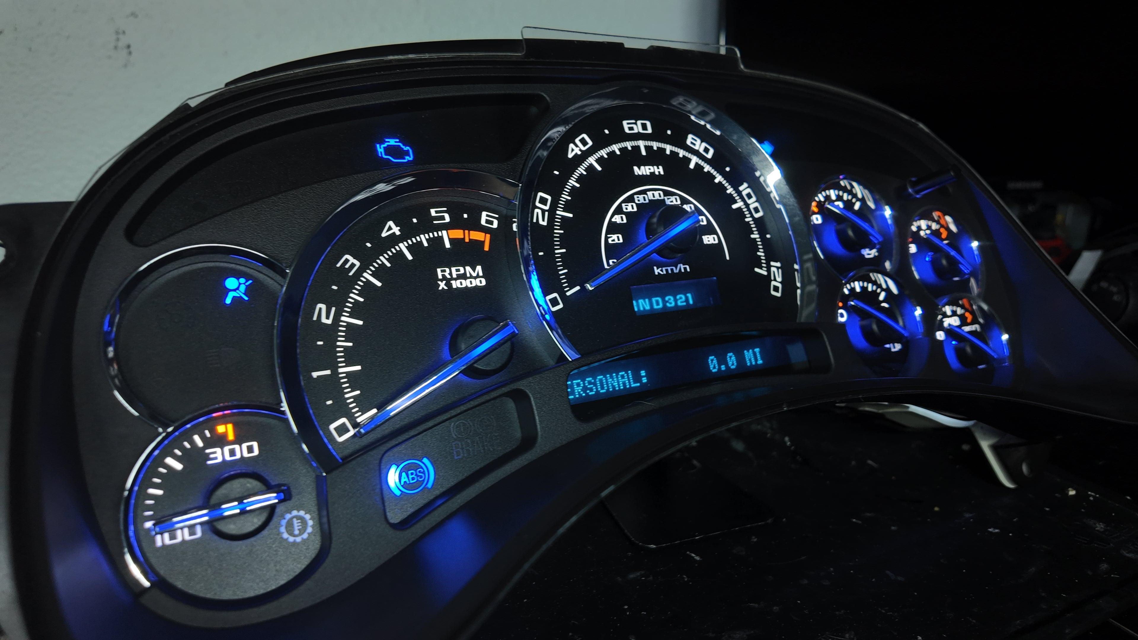 ⭐ 03–07 Cadillac Escalade Platinum Gauge Cluster | Premium White LED Upgrade ⭐