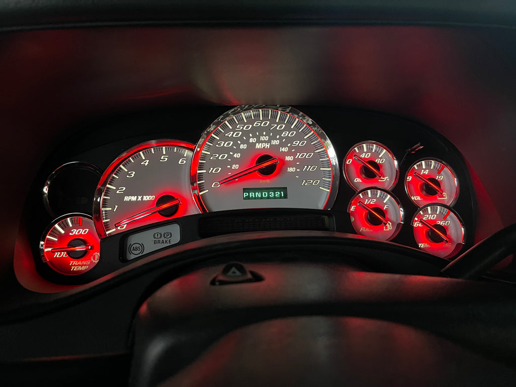 White Overlay SS Performance Cluster with Red LEDs – Plug & Play Rebuilt 03-07 | Platinum Needles / Chrome Bezel