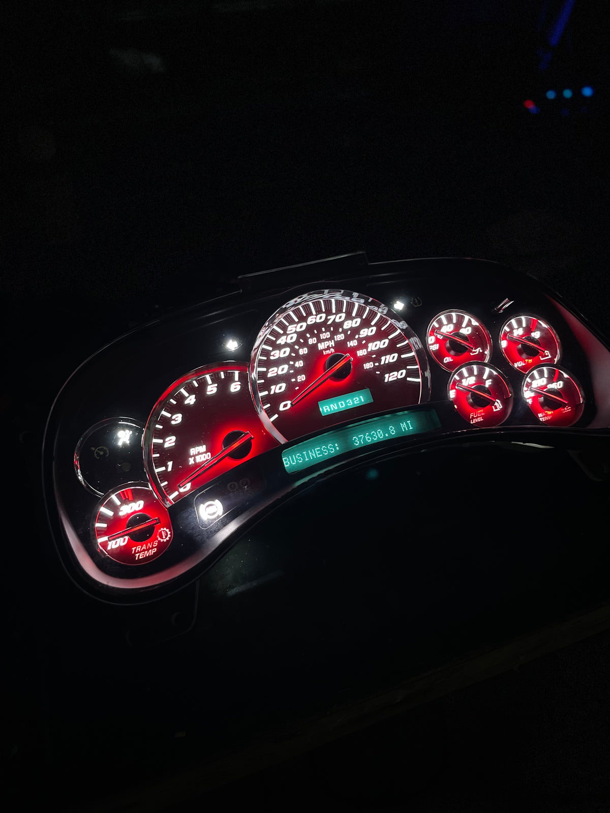 Red SS Performance Cluster – Plug & Play Rebuilt 03-07 with platinum needles /chrome bezel