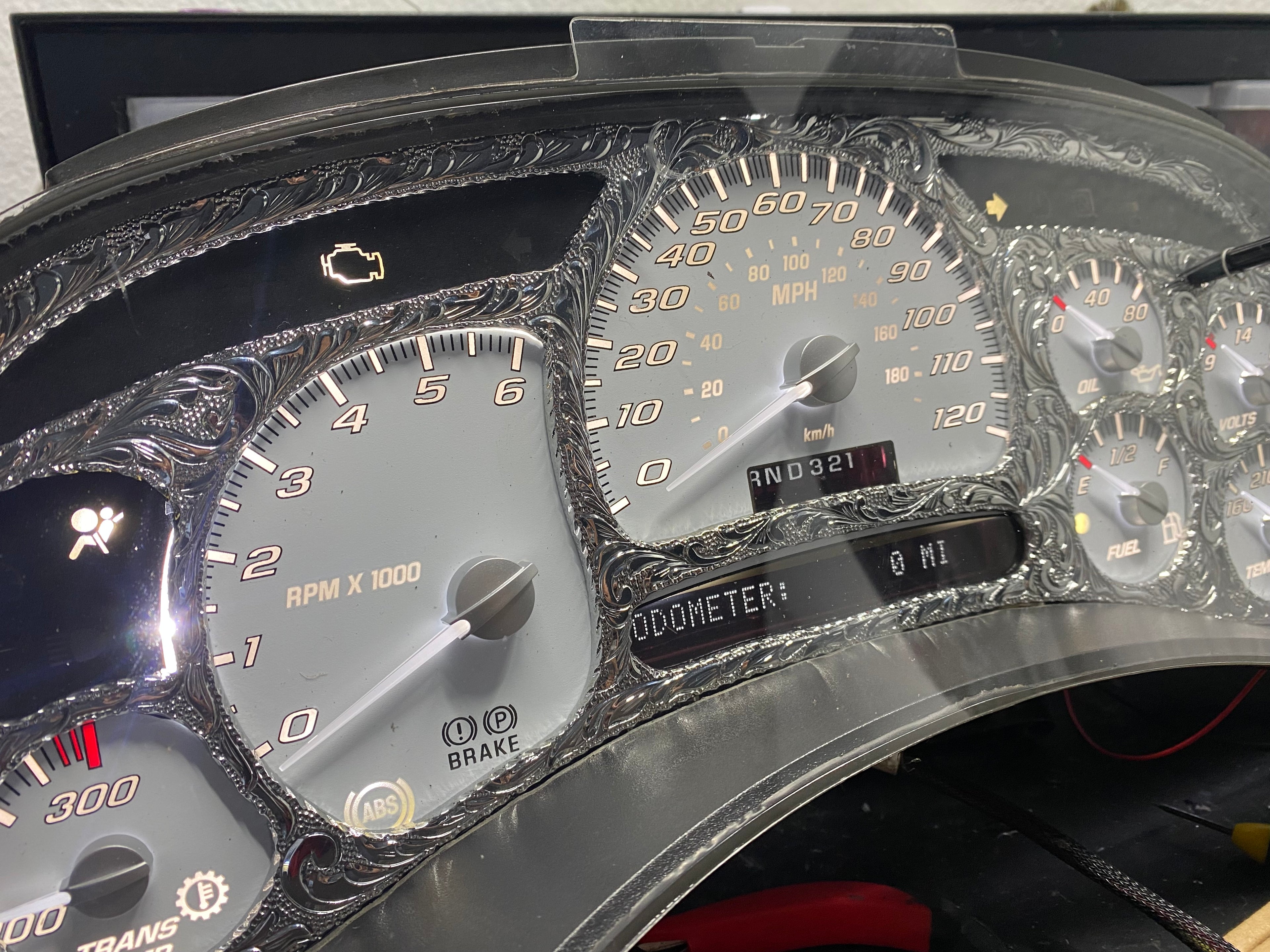 Custom Engraved Chevy/GMC Gauge Cluster – Handcrafted | 1999-2007 |
