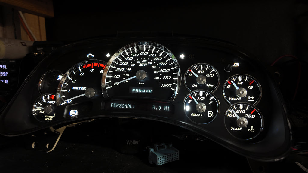 Duramax GMT800 Gauge Cluster – Black SS Overlay | 2003–2006 Silverado 2500HD/3500HD