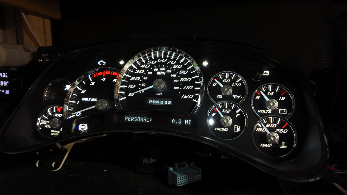 Duramax GMT800 Gauge Cluster – Black SS Overlay | 2003–2006 Silverado 2500HD/3500HD