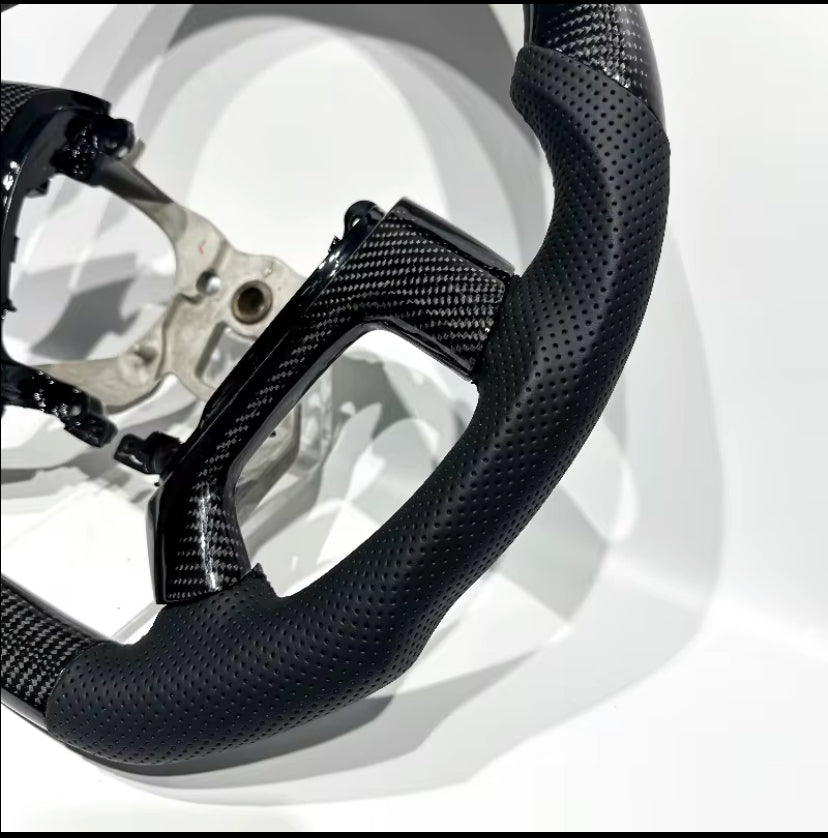 Custom Carbon Fiber Steering Wheel – Chevrolet Silverado