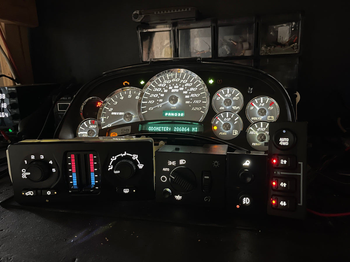 White Super Sport (SS) Style Gauge Cluster Combo – 2003–2007 GM GMT800