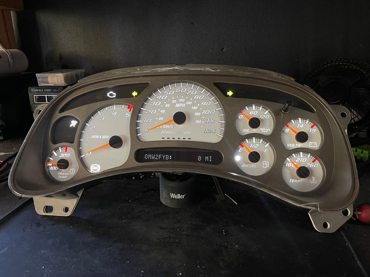 SS 🔥 2003–2007 Chevy/GMC Super Sport Custom Gauge Cluster with Denali bezel