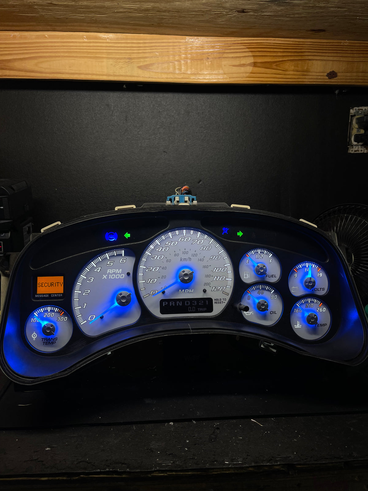 1999–2002 Silverado / Sierra White SS 120 MPH Gauge Cluster – Blue LEDs + Blue Glow Needles | Plug & Play Rebuild (Working Trans Temp)