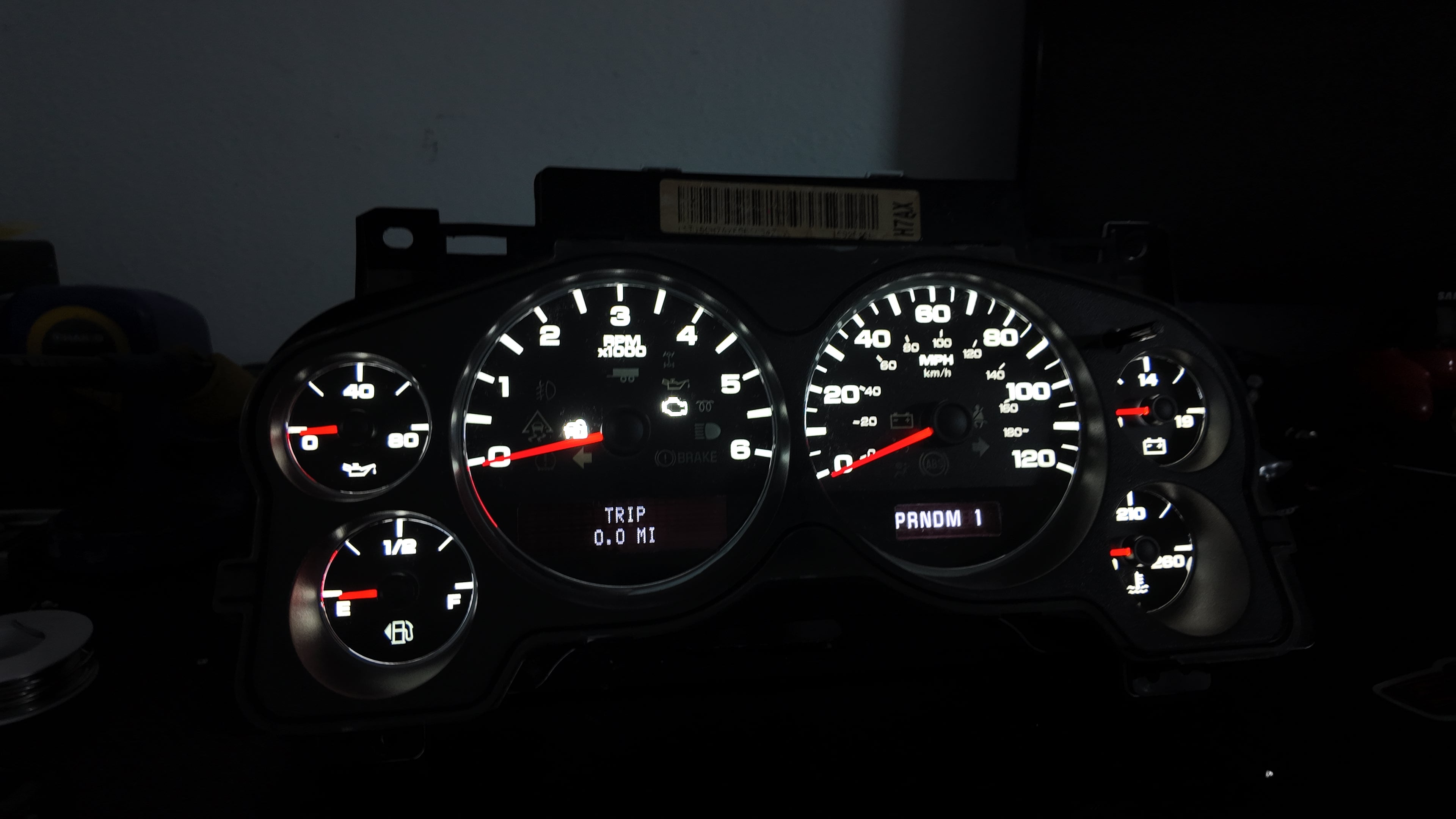 07-12-silverado-sierra-speedometer-instrument-gauge-cluster-white-led