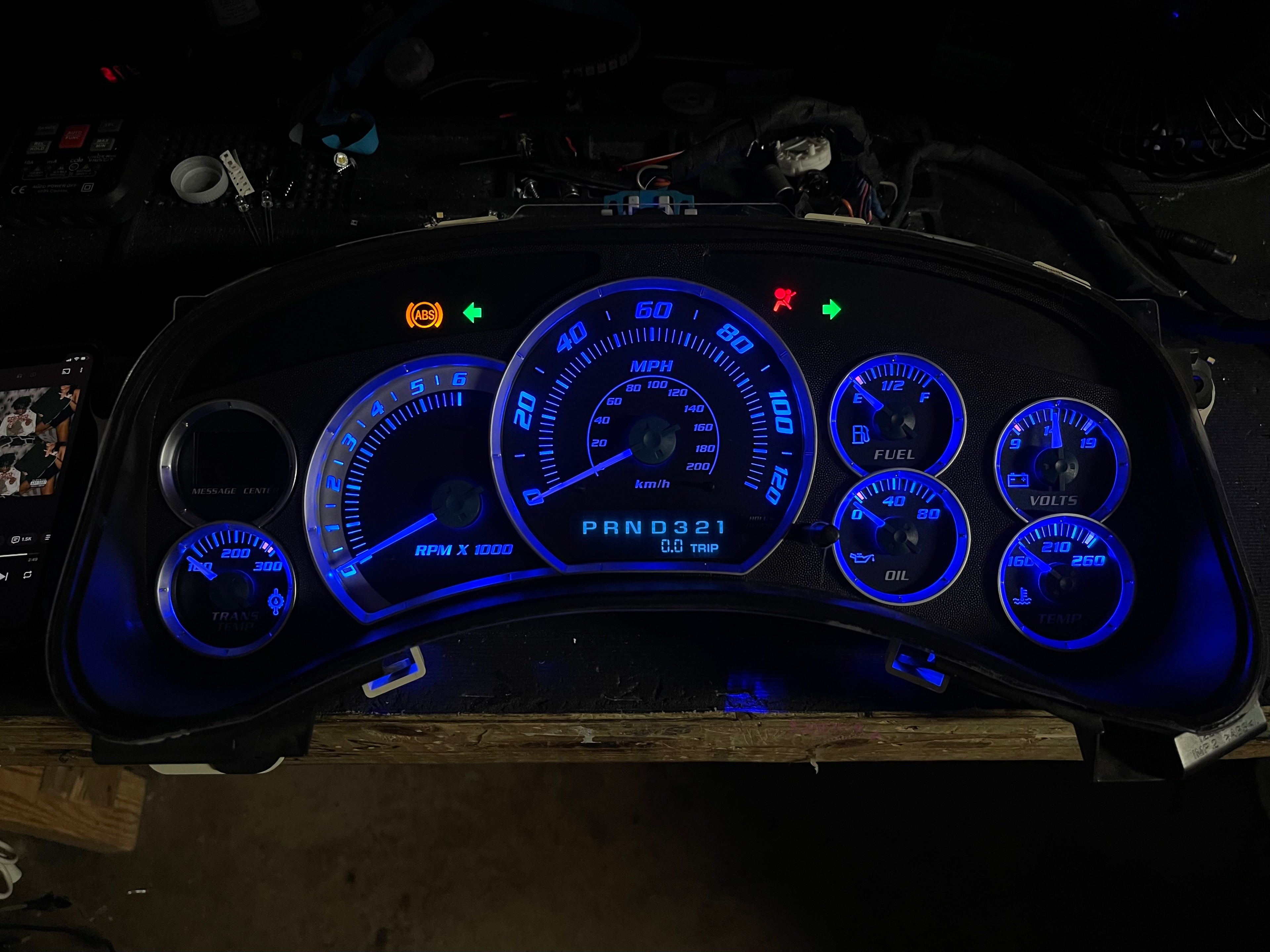 1999–2002 Escalade and Silverado / Sierra blue  SS 120 MPH Gauge Cluster – blue LEDs + | Plug & Play Rebuild